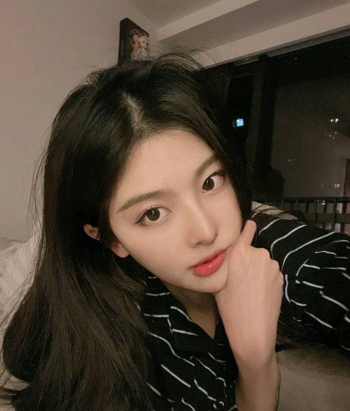 身材真是棒！制服超多，服务sao气