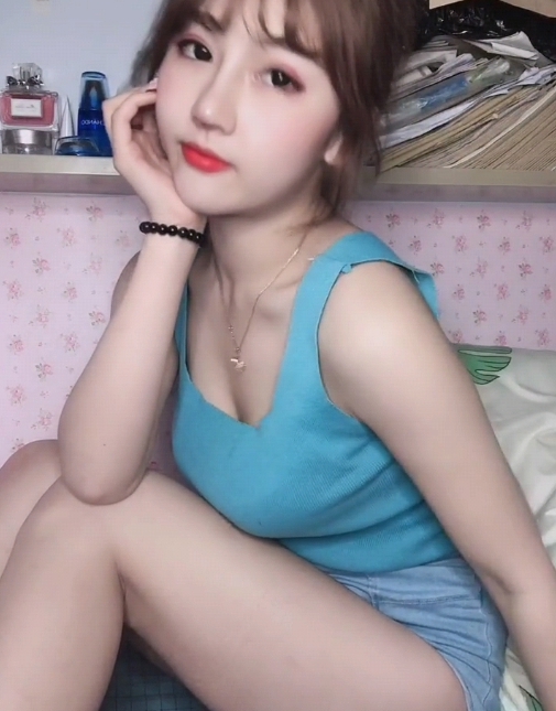 风Sao辣小妹妹，年轻漂亮