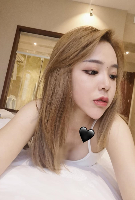 体验胸大，性感，Sao，各种姿势配合，随便艹