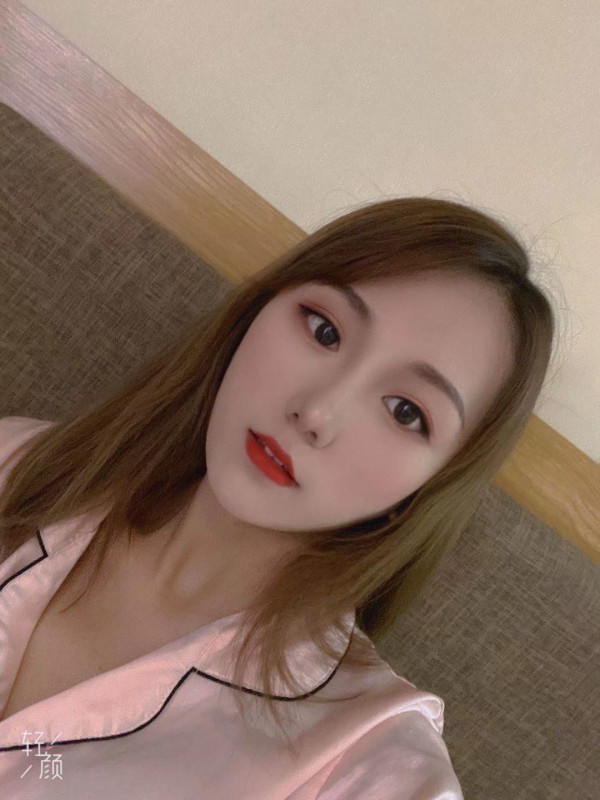 朝阳区草房 漂亮小姐姐